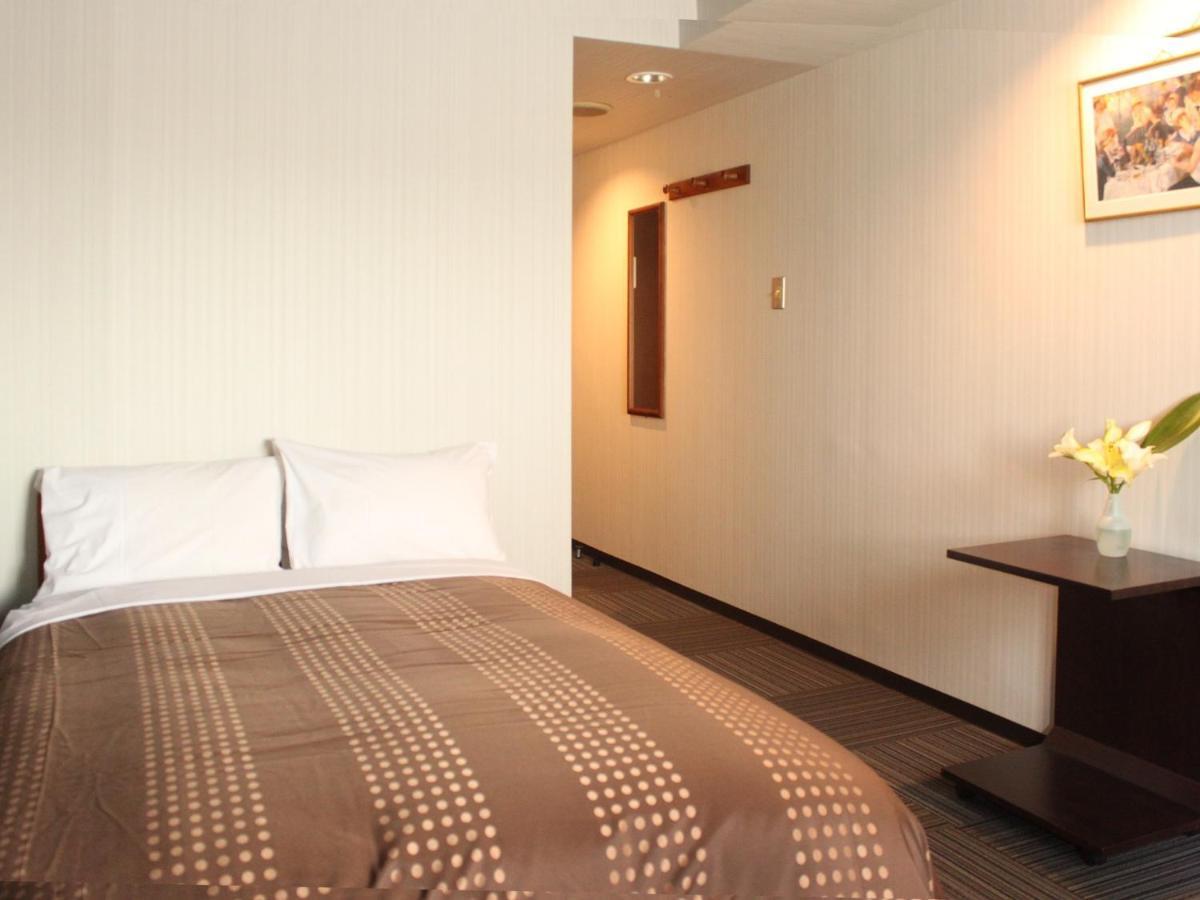 Hotel Livemax Budget Tokyo Hamura Ekimae Ruang foto